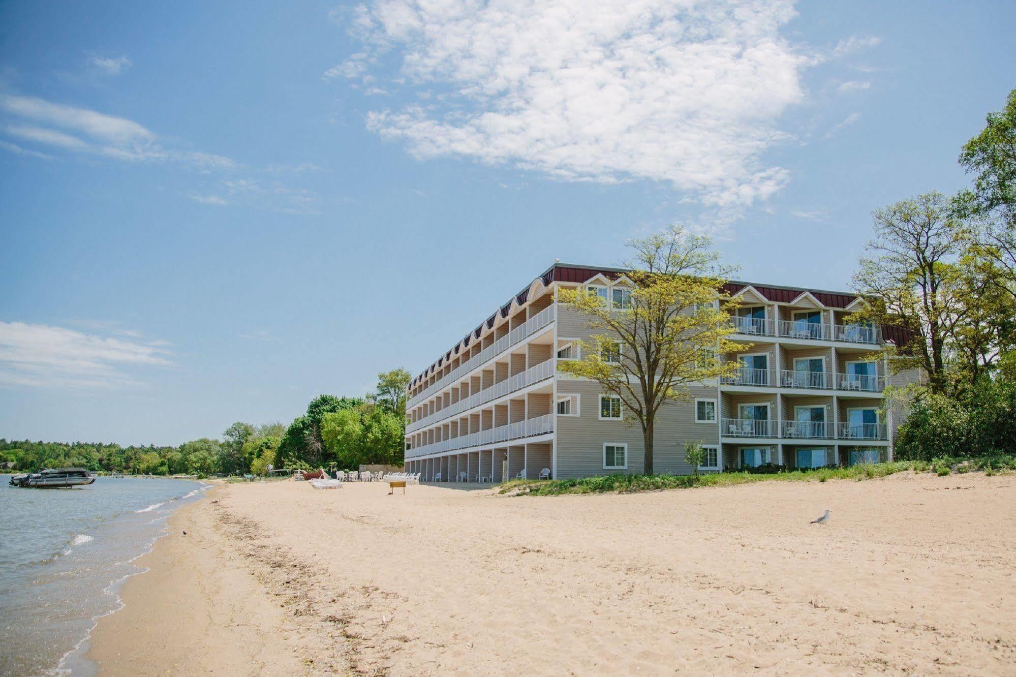 Bayshore Resort Траверс-Сіті Екстер'єр фото